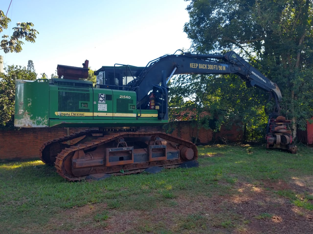 RETROEXCAVADORA JD 2154D
